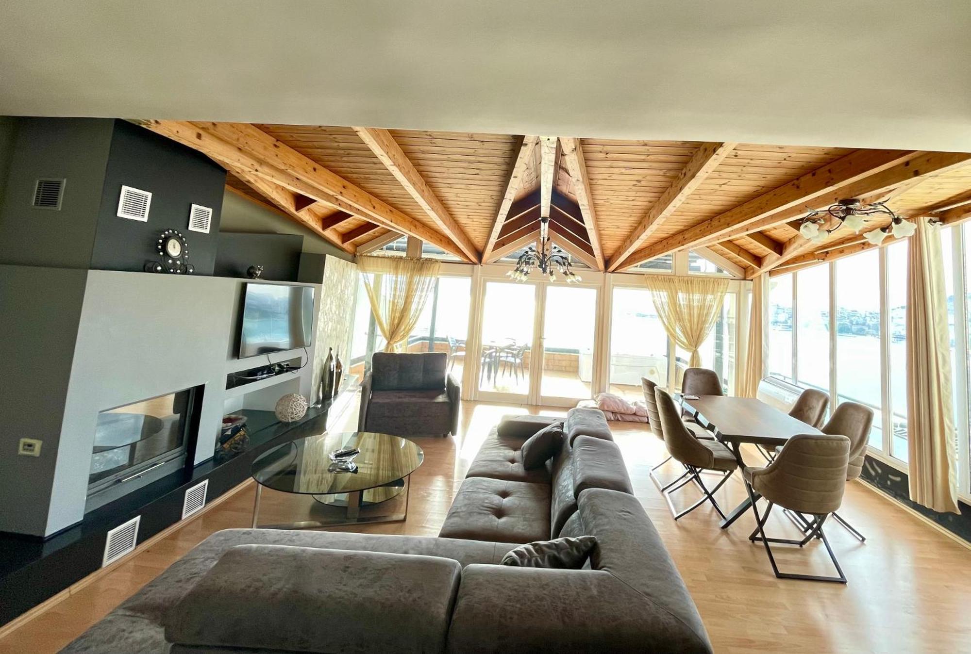 Апартаменти Seaview Golden Penthouse Саранда Екстер'єр фото