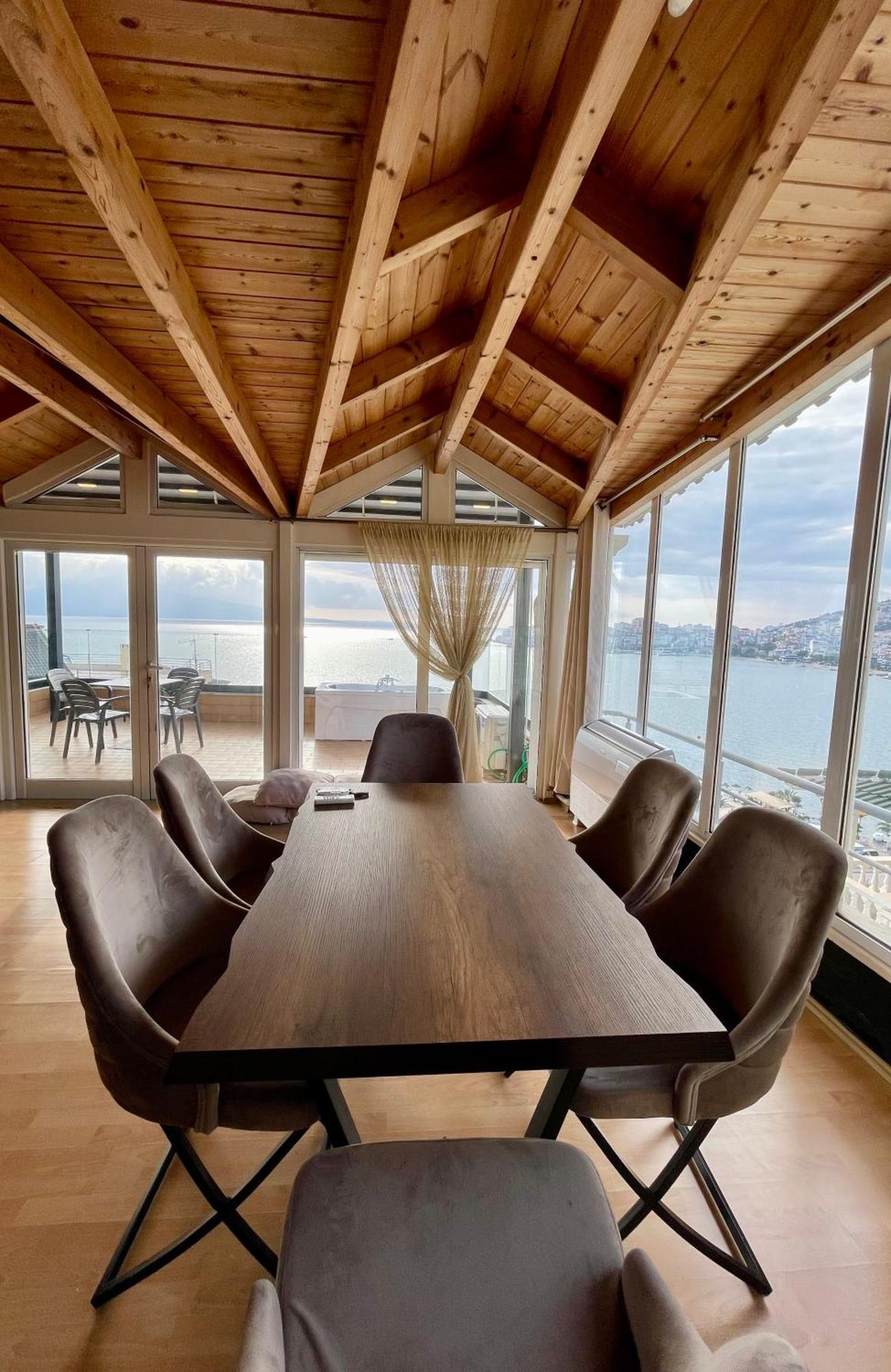 Апартаменти Seaview Golden Penthouse Саранда Екстер'єр фото
