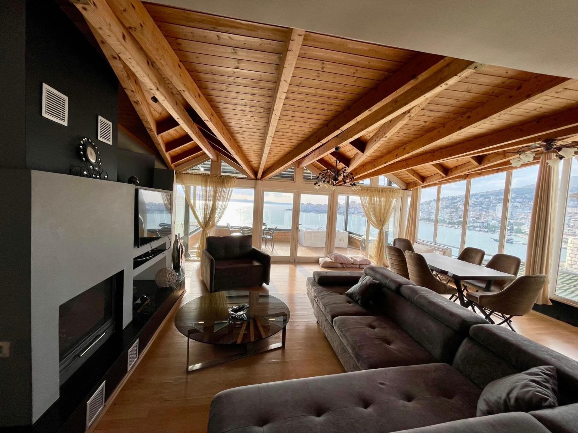 Апартаменти Seaview Golden Penthouse Саранда Екстер'єр фото