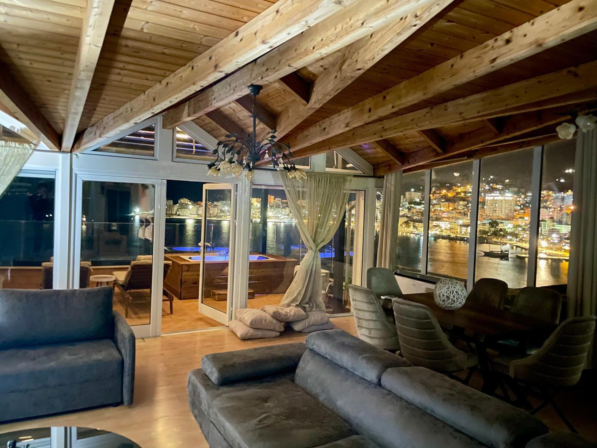 Апартаменти Seaview Golden Penthouse Саранда Екстер'єр фото